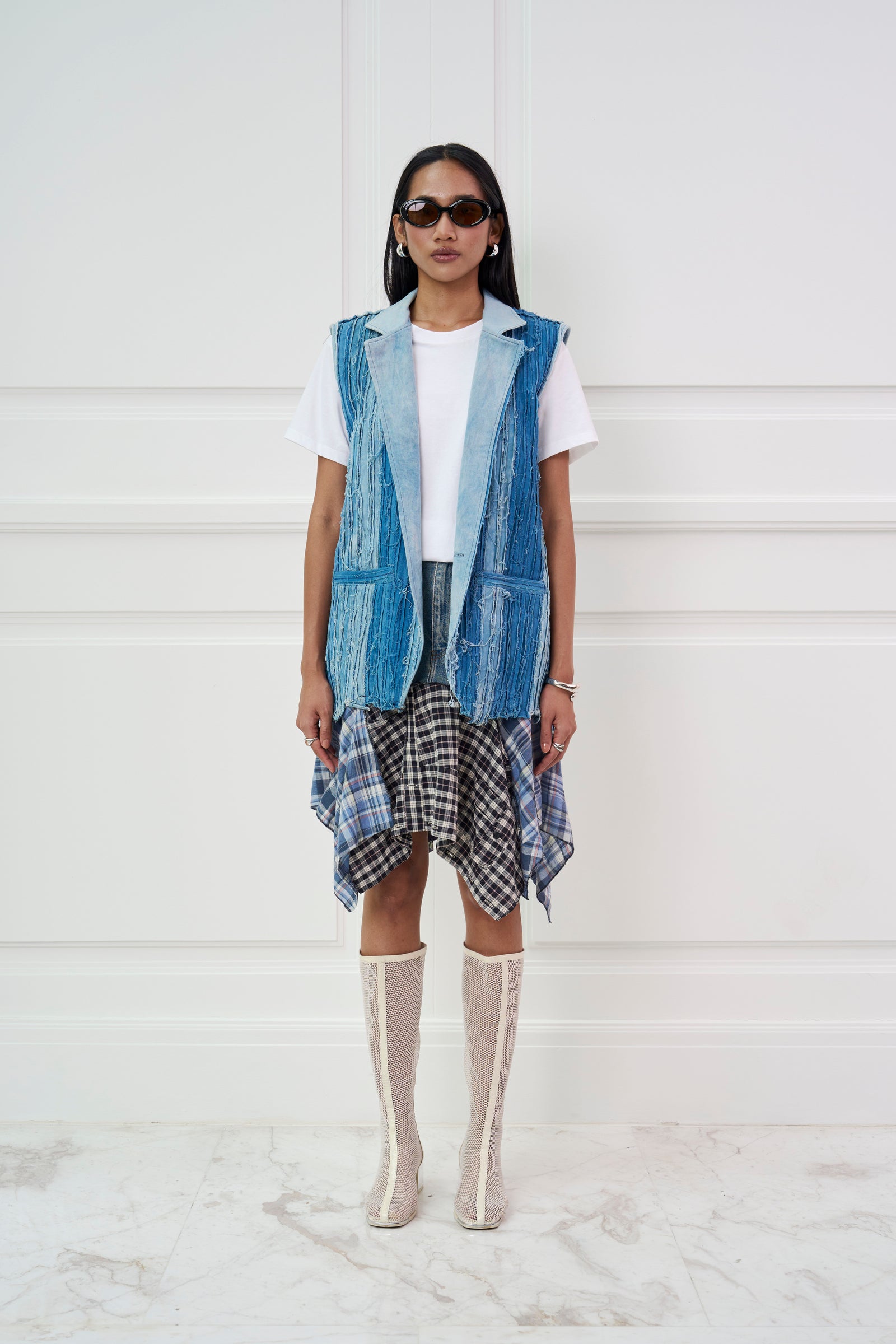 FRAYED DENIM VEST